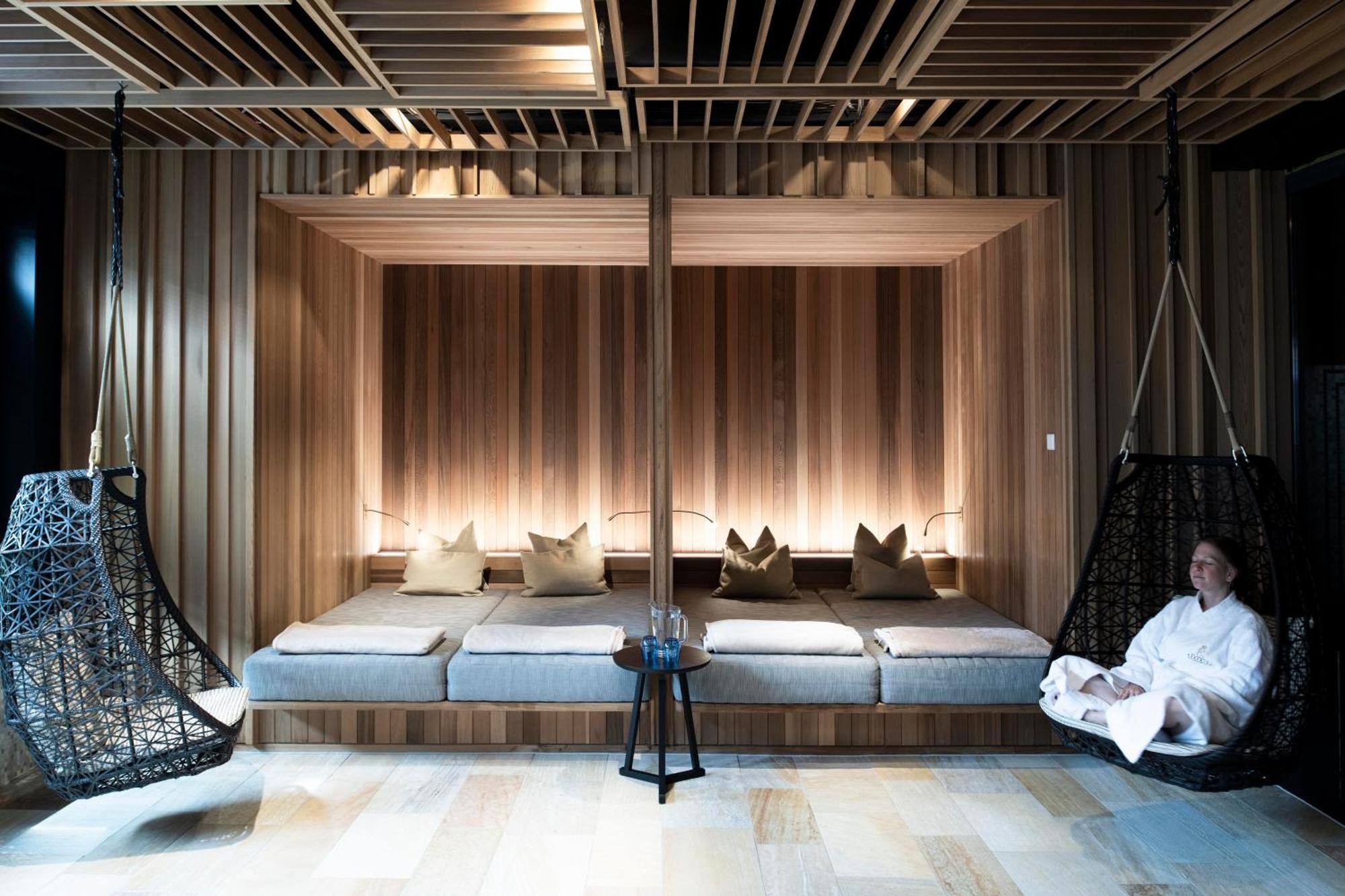 Hotel-Restaurant Erbprinz Ettlingen Exteriér fotografie The spa at The Standard East Village