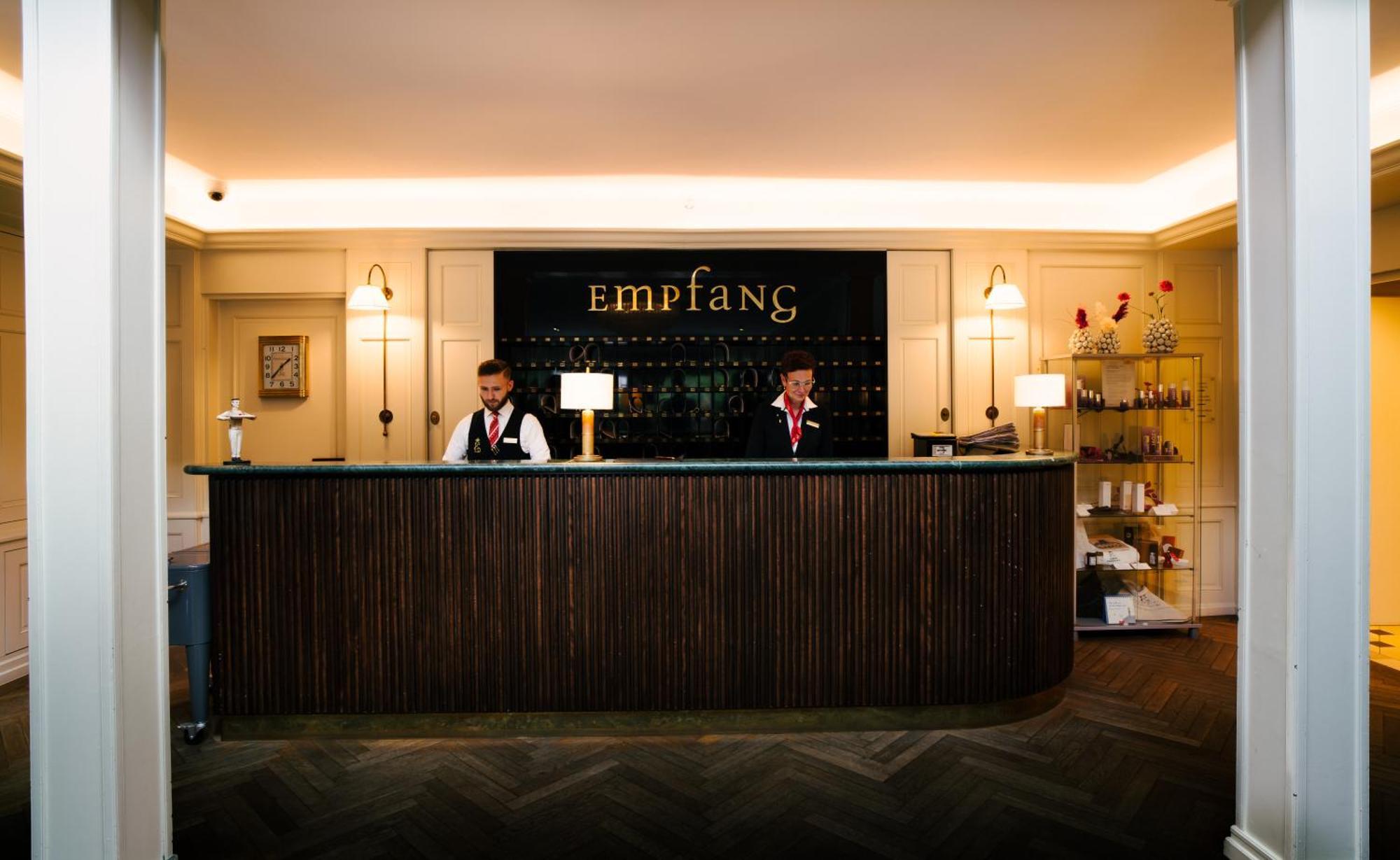 Hotel-Restaurant Erbprinz Ettlingen Exteriér fotografie